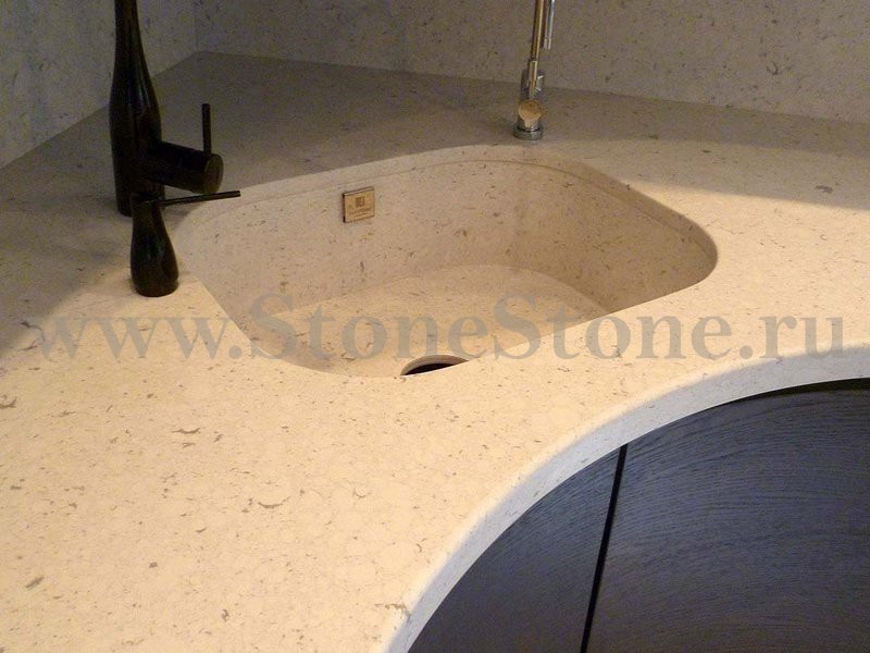 ����� �� �������������� ����� Corian Whitecap